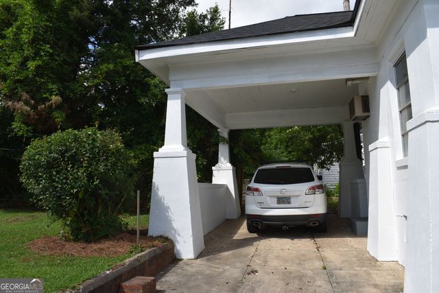 210 E Church Street, Sandersville, GA 31082