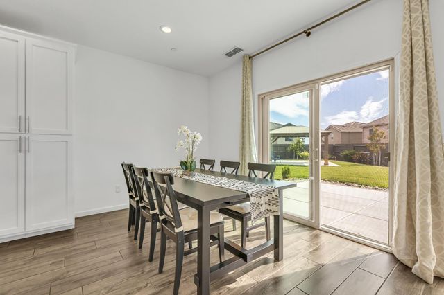 2816 Balaton Ct, Antelope, CA 95843