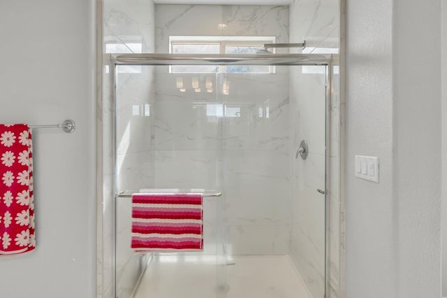 2816 Balaton Ct, Antelope, CA 95843