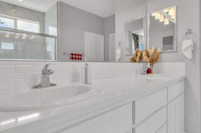 2816 Balaton Ct, Antelope, CA 95843