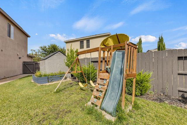 2816 Balaton Ct, Antelope, CA 95843