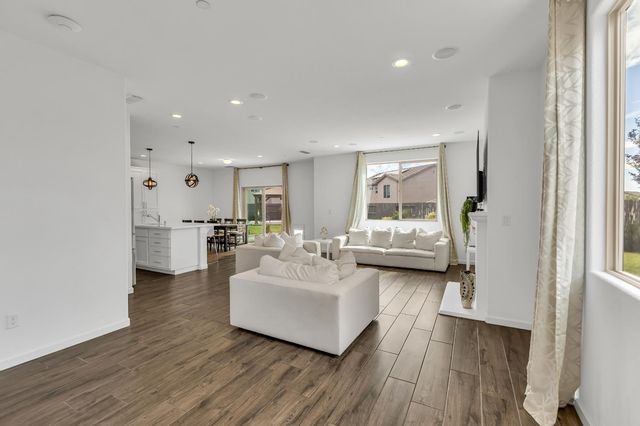 2816 Balaton Ct, Antelope, CA 95843