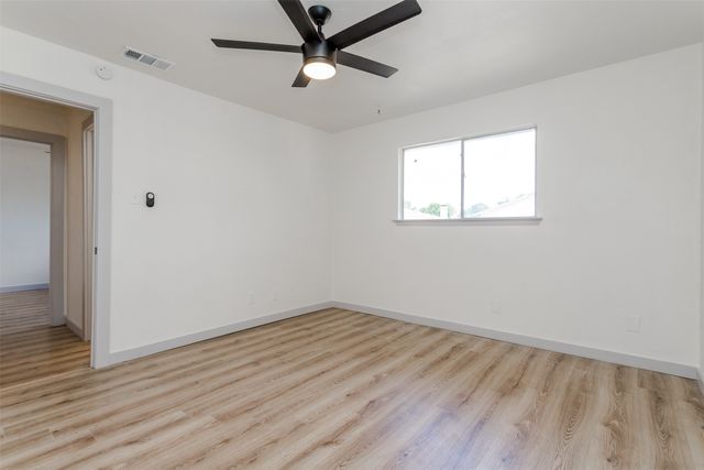 2026 Via Ballena, Carrollton, TX 75006