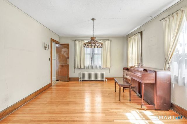 3922 Main Street, Stratford, CT 06614