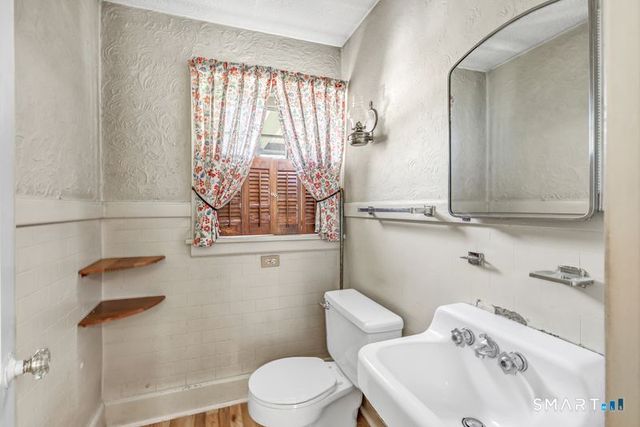 3922 Main Street, Stratford, CT 06614