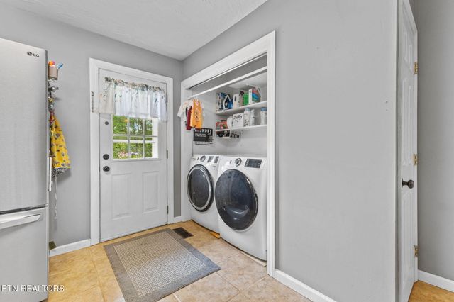 2530 Dogwood Lane, Talbott, TN 37877