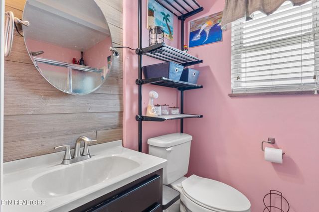 2530 Dogwood Lane, Talbott, TN 37877