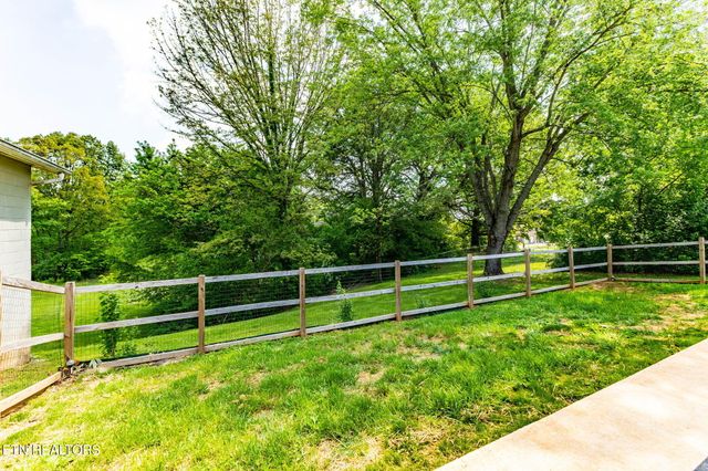 2530 Dogwood Lane, Talbott, TN 37877