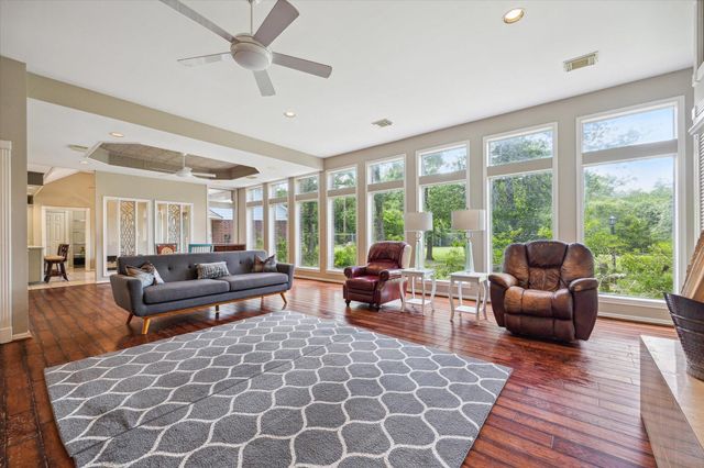 491 Oak Forest Road, Bellville, TX 77418