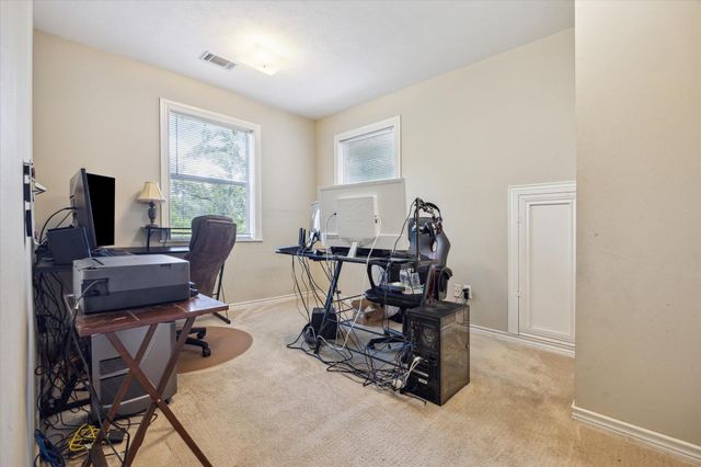 491 Oak Forest Road, Bellville, TX 77418