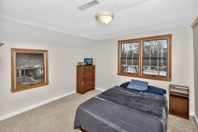 2005 N Dakota Avenue, Ames, IA 50014