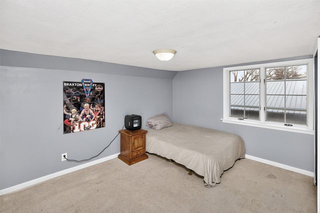 2005 N Dakota Avenue, Ames, IA 50014