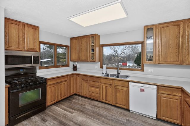 2005 N Dakota Avenue, Ames, IA 50014