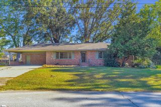 113 Willenhall Lane, Greenville, SC 29611
