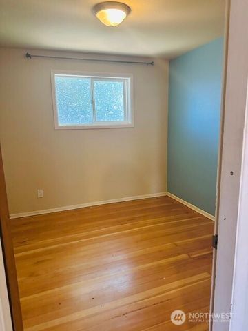 3210 NW 69th Street, Seattle, WA 98117