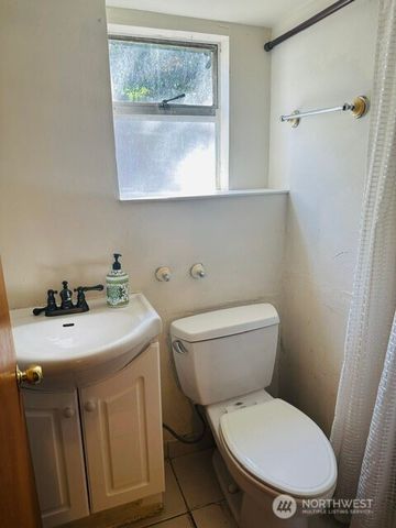 3210 NW 69th Street, Seattle, WA 98117