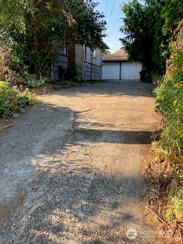 3210 NW 69th Street, Seattle, WA 98117