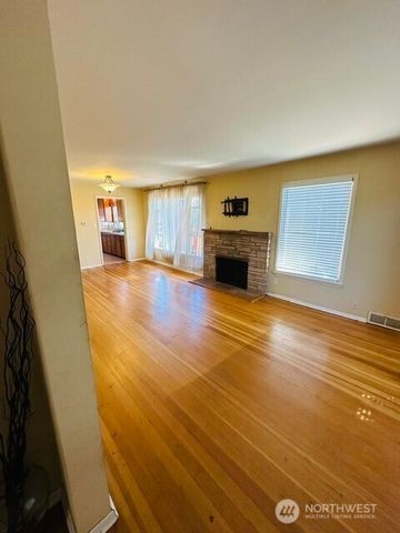 3210 NW 69th Street, Seattle, WA 98117