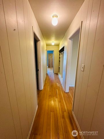 3210 NW 69th Street, Seattle, WA 98117