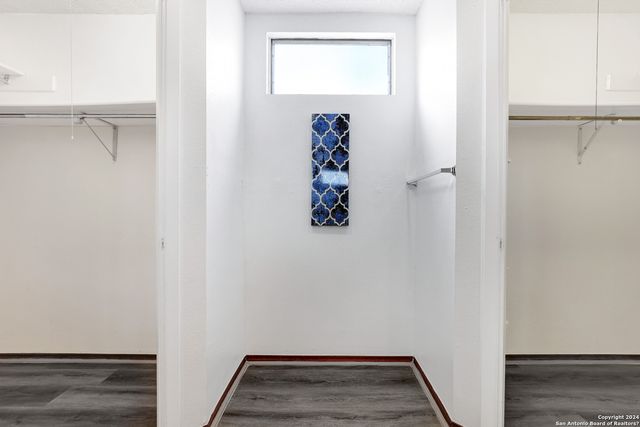 6943 SUNSHINE TREE DR, San Antonio, TX 78249