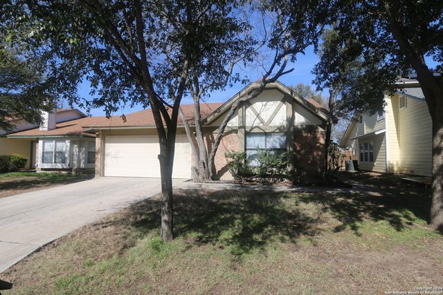 6943 SUNSHINE TREE DR, San Antonio, TX 78249