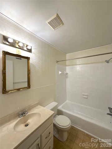 701 Echo Cove Lane, Charlotte, NC 28273