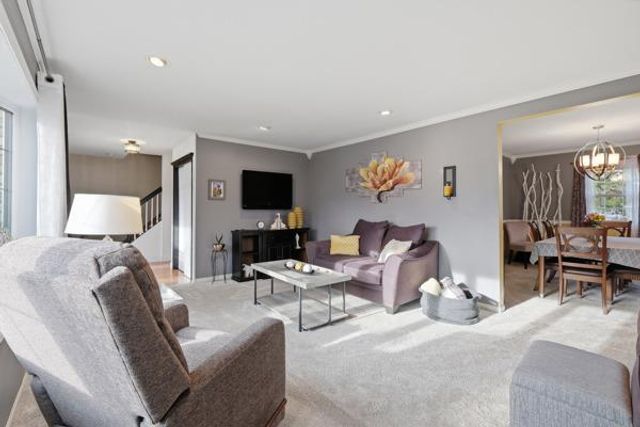 701 Harmony Hill Drive, Madison, WI 53714