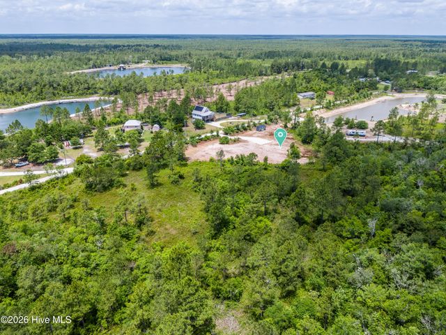 244 Pilchers Branch Road, Holly Ridge, NC 28445