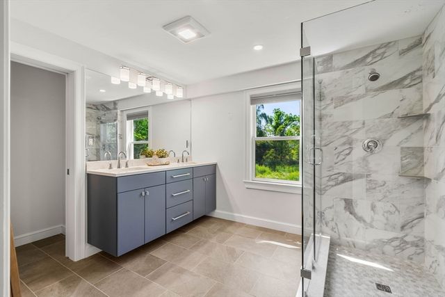 185 Hollis St, Groton, MA 01450