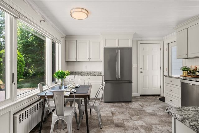 185 Hollis St, Groton, MA 01450