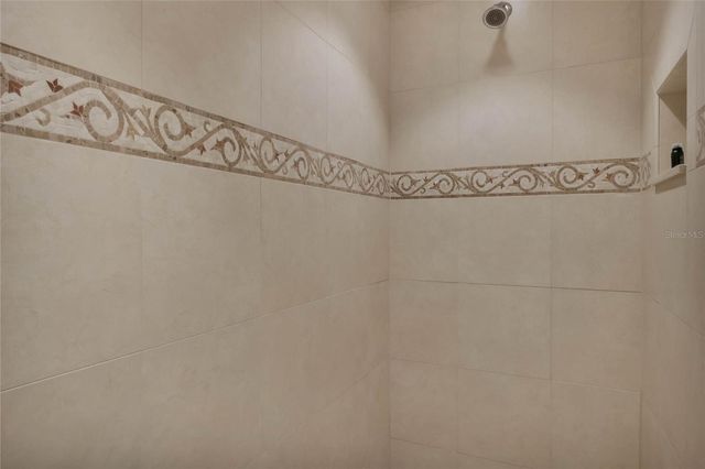 7593 GATHERING DRIVE 206, Reunion, FL 34747