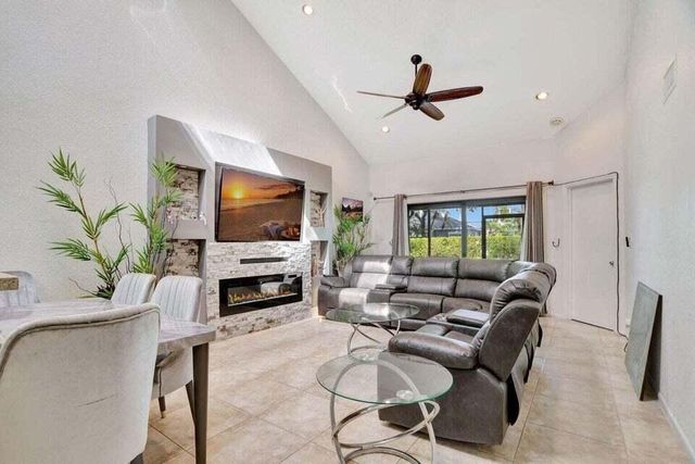 8353 Waterford Avenue, Tamarac, FL 33321