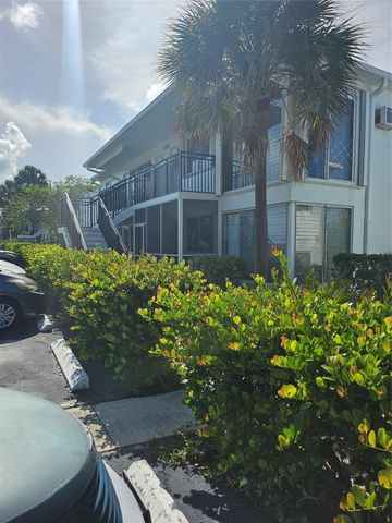 1045 SE 15th Street 13C, Fort Lauderdale, FL 33316