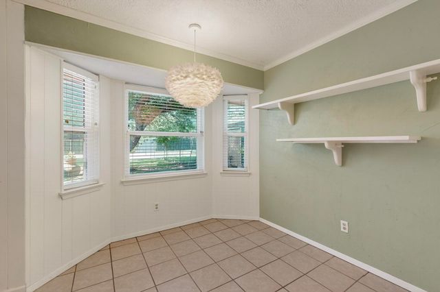 836 Springdale Road, Bedford, TX 76021