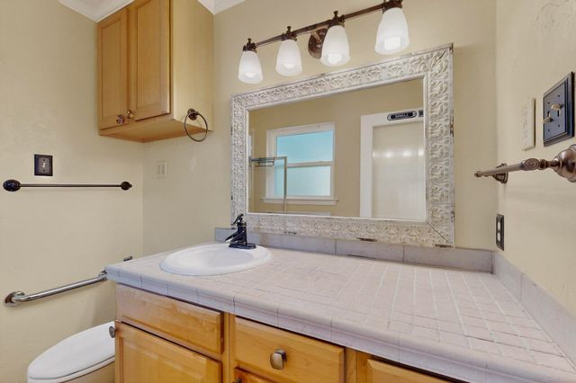 836 Springdale Road, Bedford, TX 76021