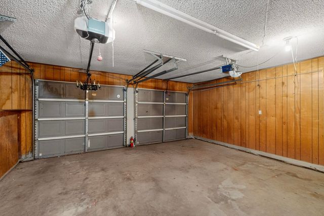 836 Springdale Road, Bedford, TX 76021
