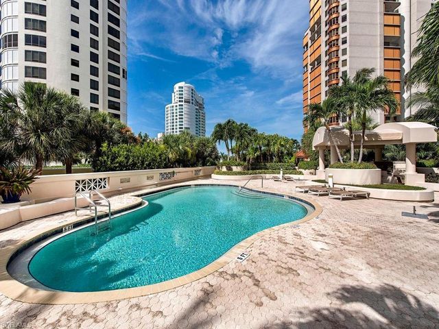 4255 Gulf Shore BLVD N 107, Naples, FL 34103