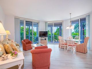 4255 Gulf Shore BLVD N 107, Naples, FL 34103