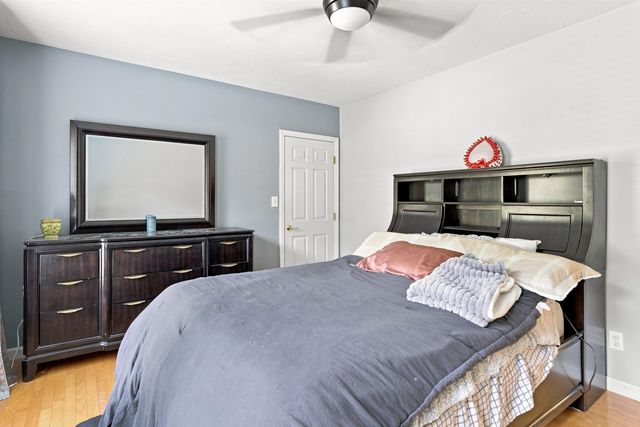 17 McAfee Farm Road, Bedford, NH 03110