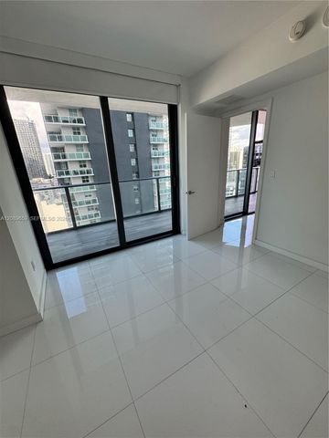 1300 S Miami Avenue 1811, Miami, FL 33130