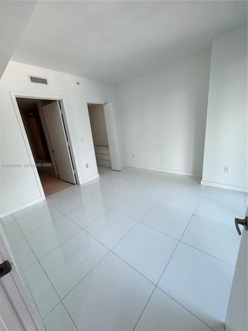 1300 S Miami Avenue 1811, Miami, FL 33130