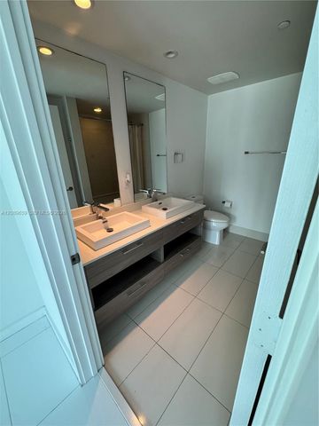 1300 S Miami Avenue 1811, Miami, FL 33130