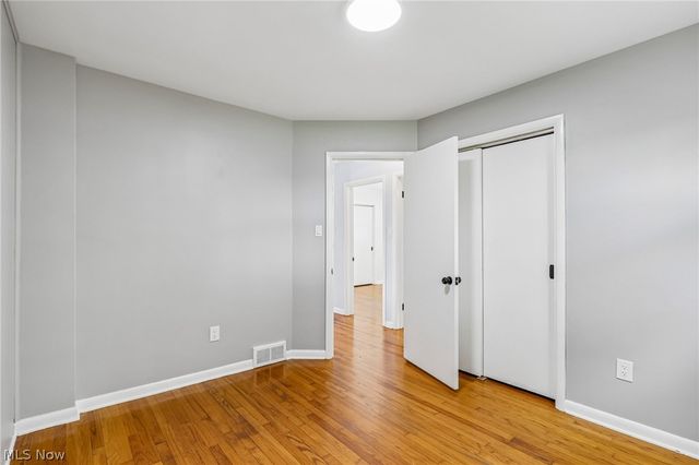 322 E Cassell Avenue, Barberton, OH 44203