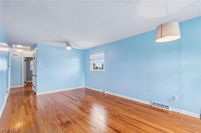 322 E Cassell Avenue, Barberton, OH 44203