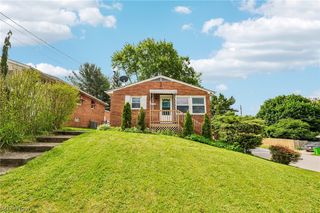 322 E Cassell Avenue, Barberton, OH 44203
