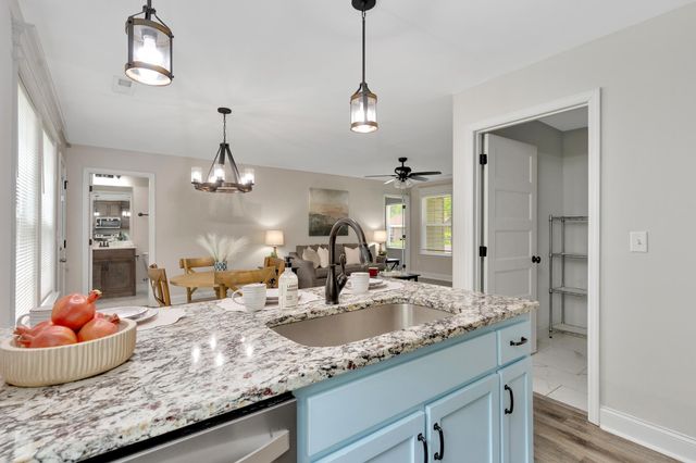 105 Biscayne Boulevard, Rossville, GA 30741