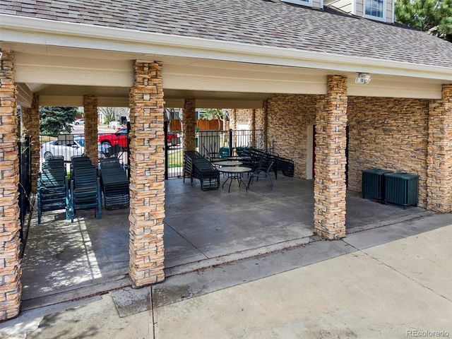 9186 W Phillips Dr, Littleton, CO 80128