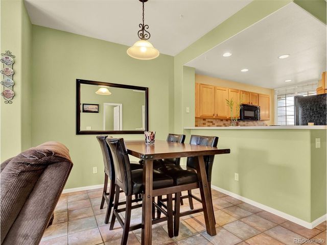 9186 W Phillips Dr, Littleton, CO 80128