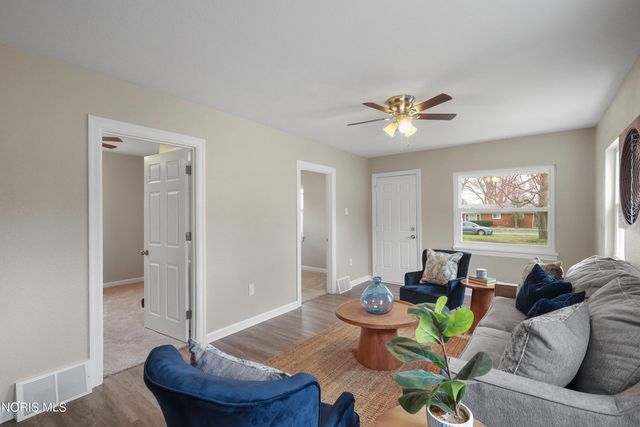 5617 Harvest Lane, Toledo, OH 43623