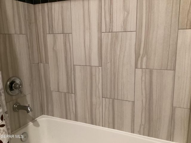 1087 Brass Hill Avenue, Sunland Park, NM 88063